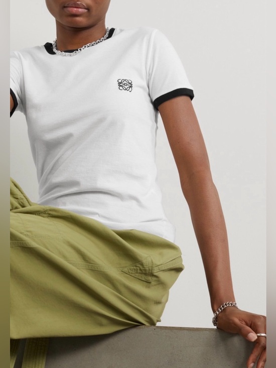 Tops - Loewe Anagram Crew Neck White T-Shirt Embroidered Accent Women Size M